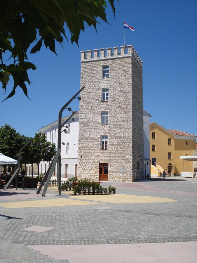 Apartment Sara Novi Vinodolski Exterior photo